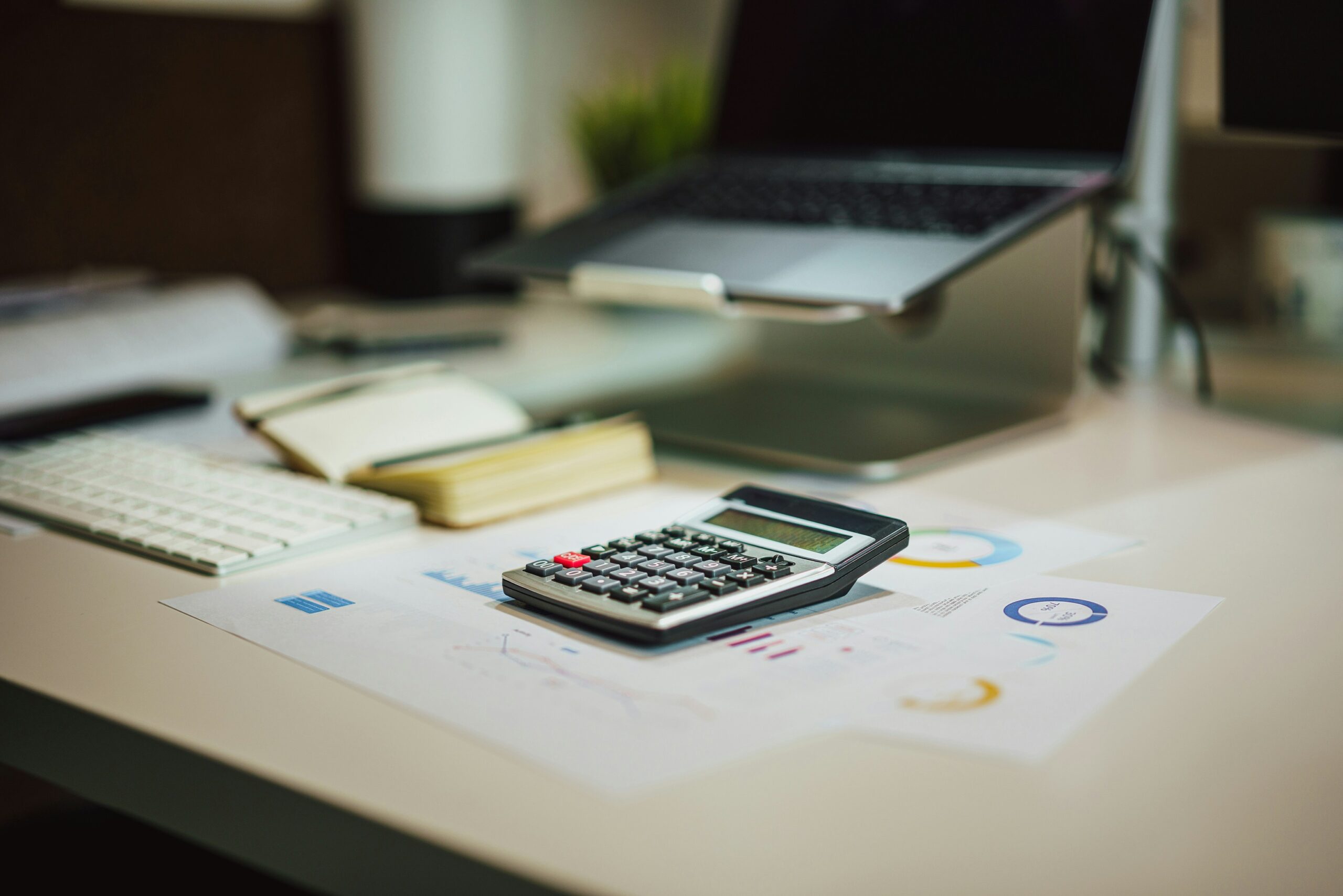 calculator and charts